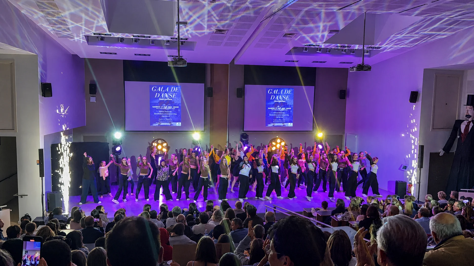 Technique de sonorisation et éclairage scénique pour un gala de danse dans le Nord-Pas-de-Calais